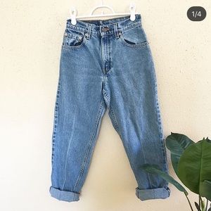 Vintage Levi’s High Waisted Mom Jeans